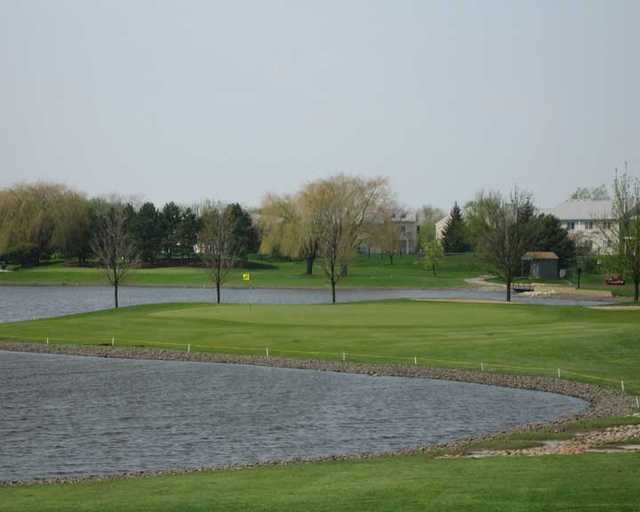 Walnut Greens Golf Course in Schaumburg